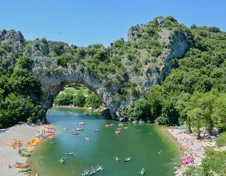 Gite De L'Aspe 135M2, 6P, 3Ch Avec Piscine Privative, Jardin Ombrage Clos Saint-Maurice-dʼIbie Exterior foto